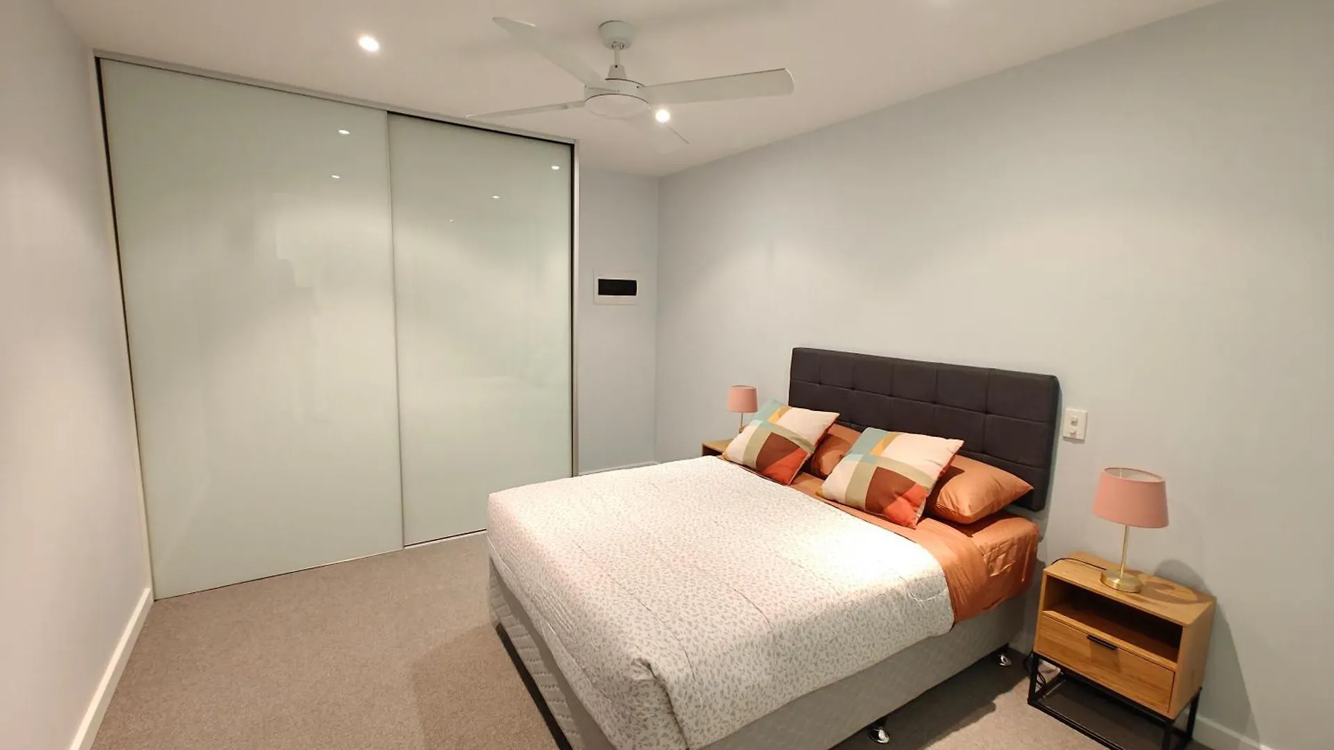 Luxury 2Br Apartment In The Heart Of Cbd Adelaida 0*,